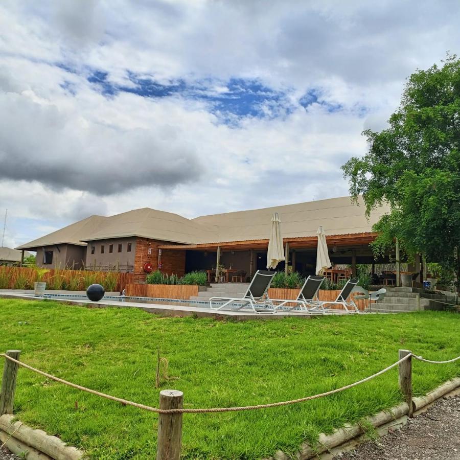 Xhabe Safari Lodge Chobe Muchenje Екстер'єр фото