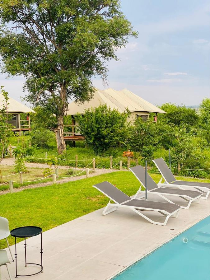 Xhabe Safari Lodge Chobe Muchenje Екстер'єр фото