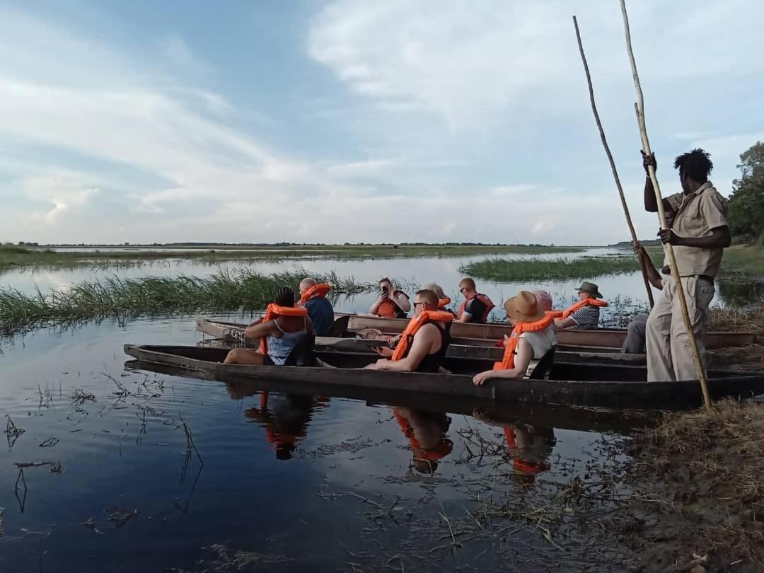 Xhabe Safari Lodge Chobe Muchenje Екстер'єр фото